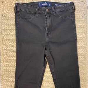 Hollister distressed skinny jeans, size 27